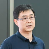 [交大名師]鄭剛：辦不出國門的世界一流的高等教育